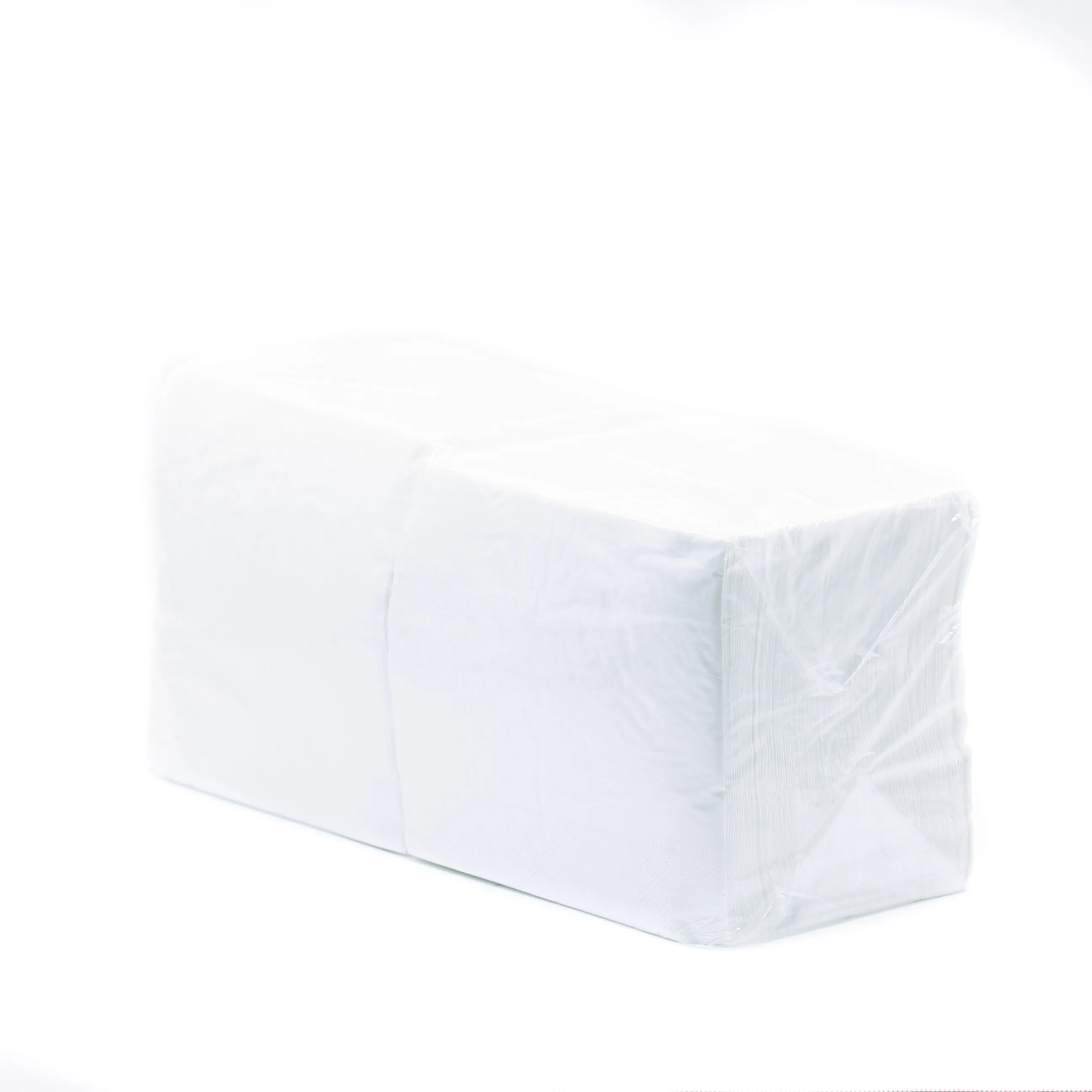 Салфетки бумажные белые 33х33 трехслойные 200 шт