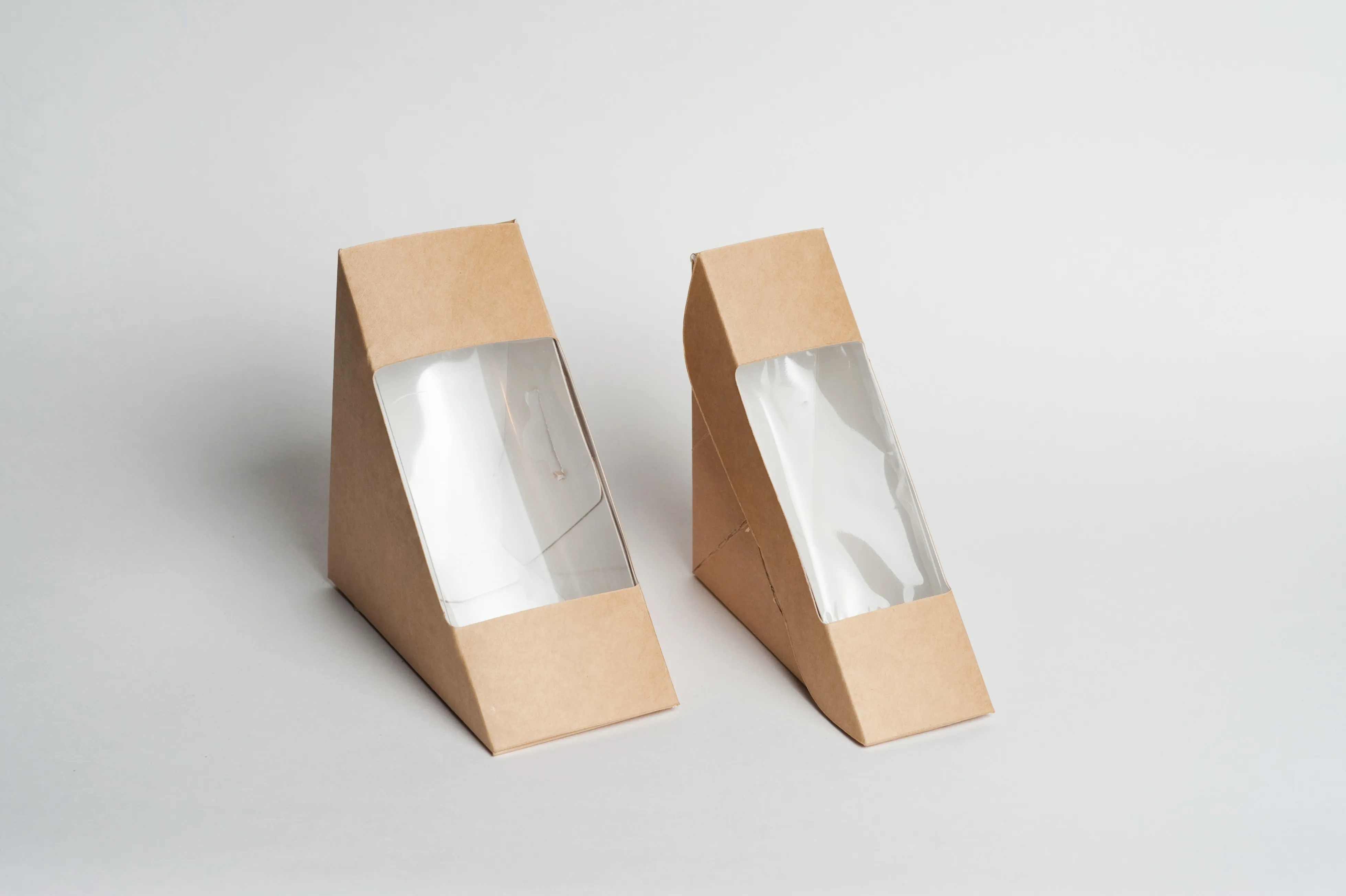 Бумажный контейнер с окном OSQ SANDWICH 50 131x131x50 мм крафт