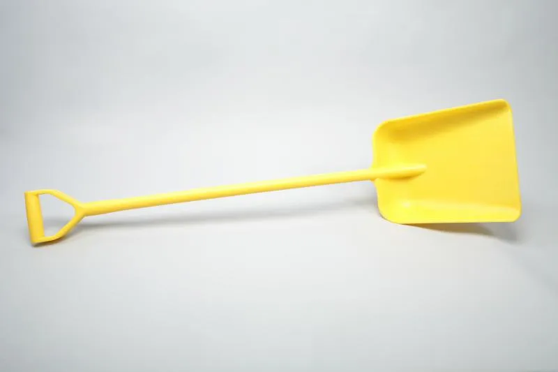 Лопата широкая 330х380х1330мм с длинной ручкой желтая арт.15104-4